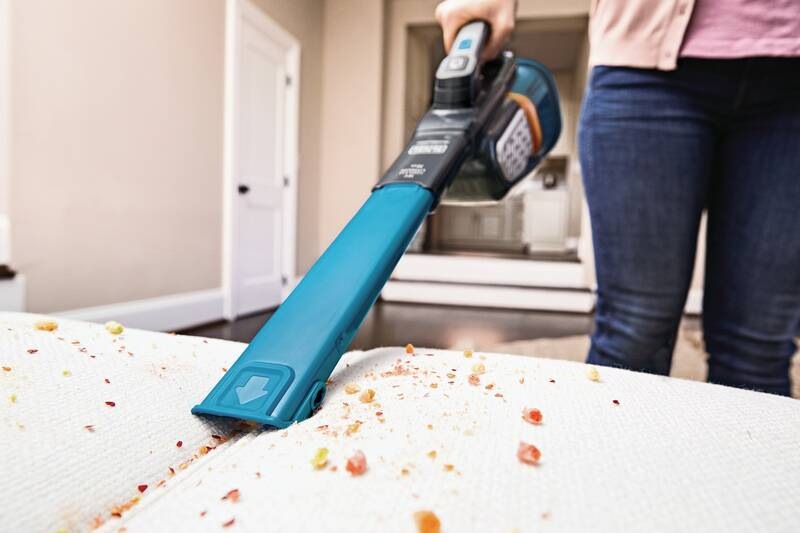 Akumulátorový vysavač Black-Decker Dustbuster SmartTech BHHV320B - obrázek č. 4