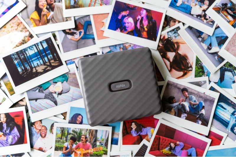 Fototiskárna Fujifilm Instax Link WIDE šedá - obrázek č. 5