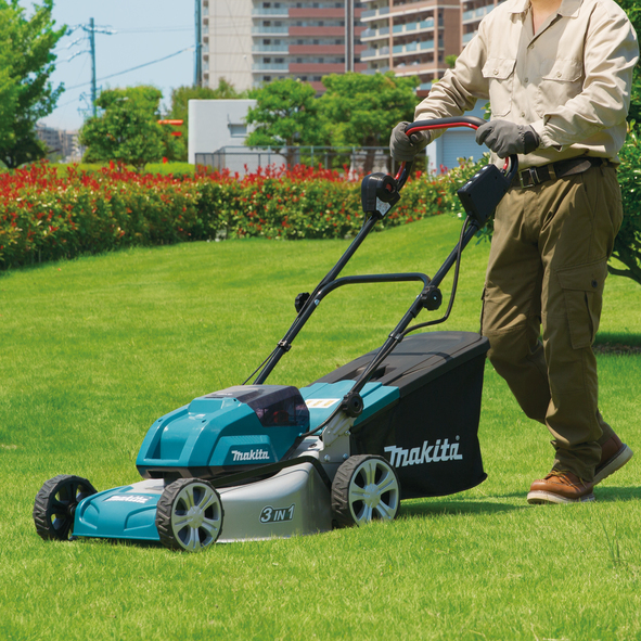 Makita DLM460Z - obrázek č. 0