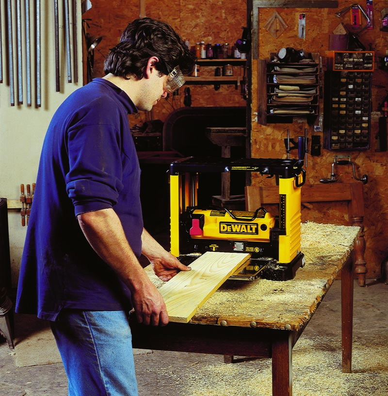 DeWALT DW733 - obrázek č. 0