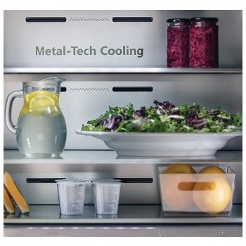 Hisense RQ760N4SASE Metal Cooling zadní stěna